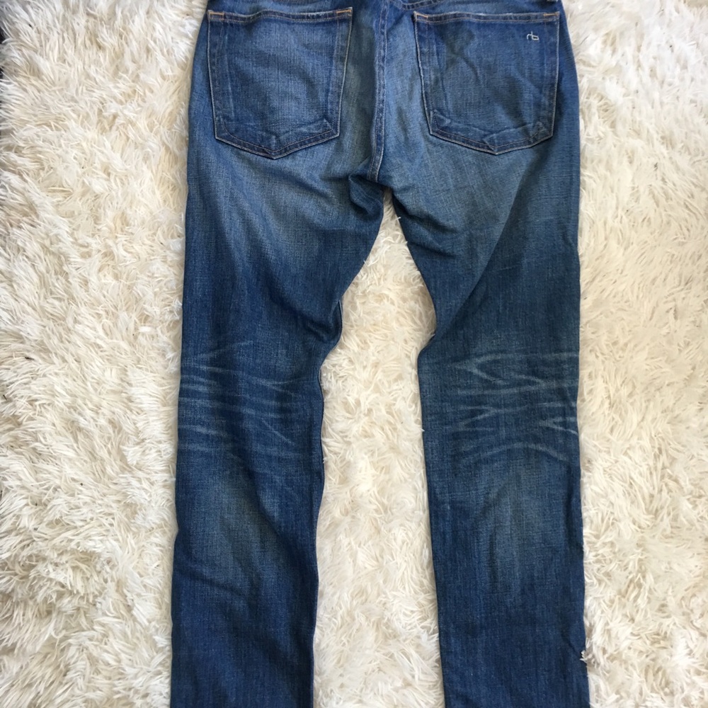 Rag & bone size 28 THe Dre cut